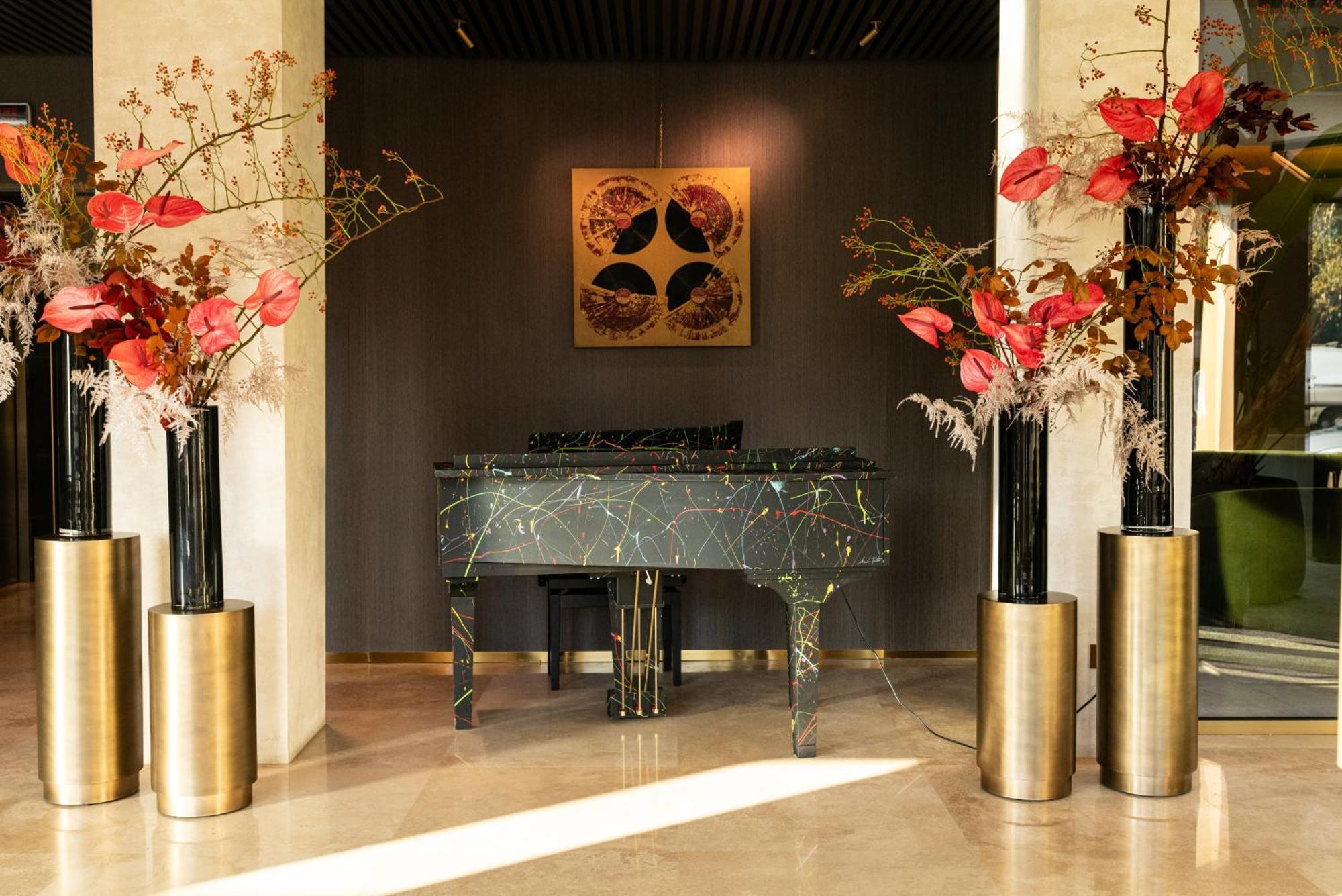 The First Musica - Preferred Hotels & Resorts — Fotos 1